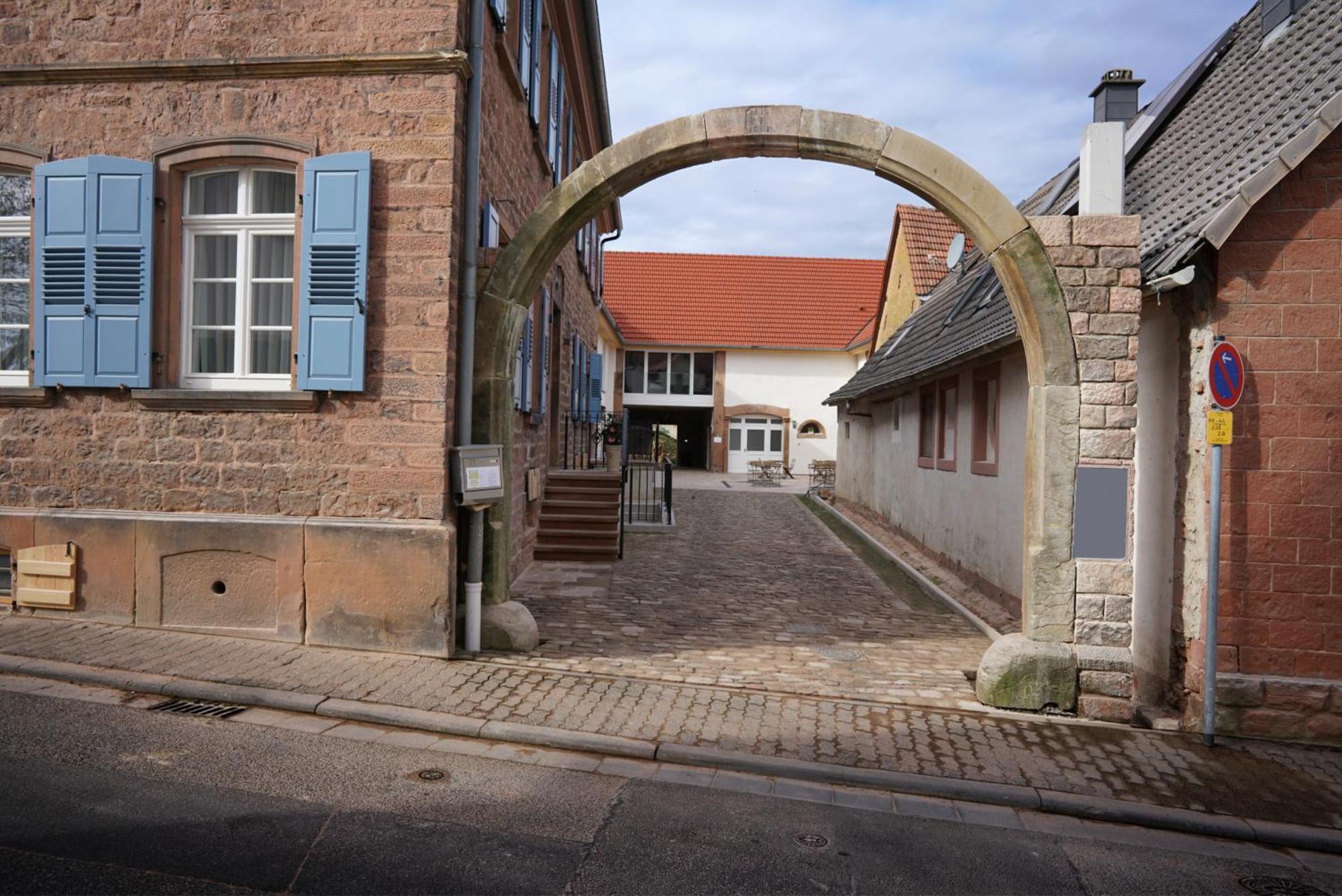 Zum Tausendsassa * Edesheim